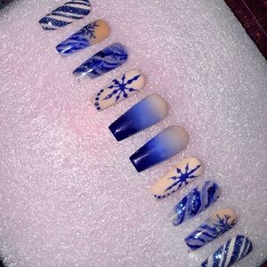 Blue Snowflake Nail Art Set